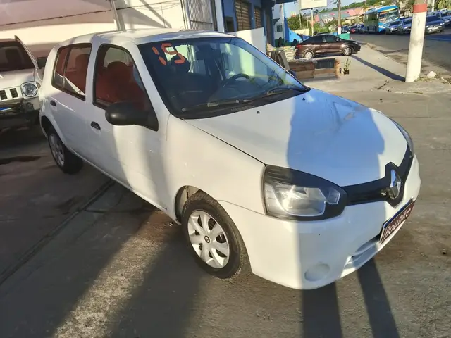 Carro Renault Clio 2015 Expression 1.0 16V (Flex)