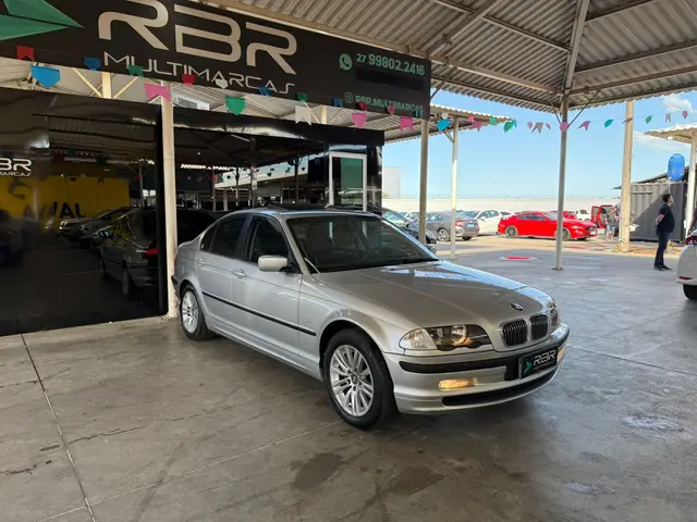 Carro BMW 325i 2001 2.5