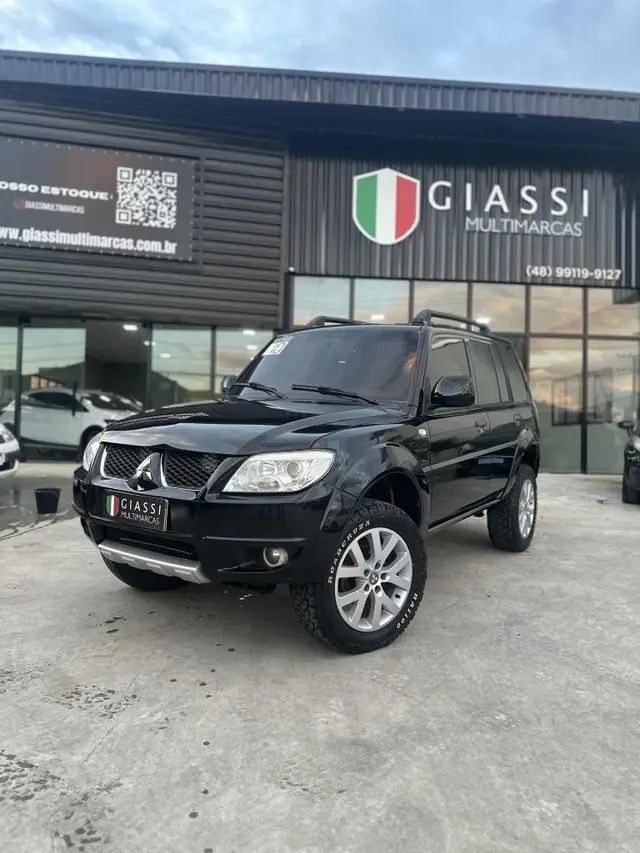 Carro Mitsubishi Pajero TR4 2010 2.0/ 2.0 Flex 16V 4x4 Mec.