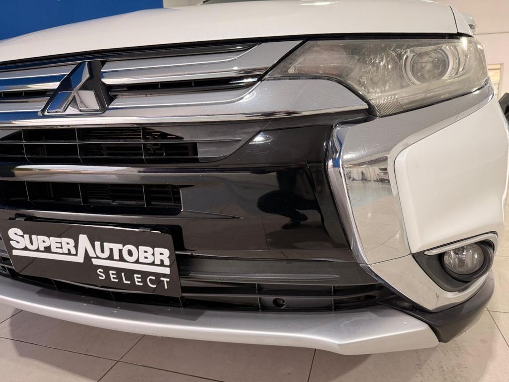 Outlander 2.0 16V CVT