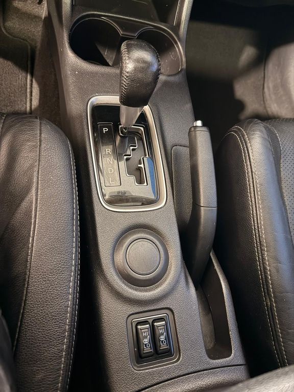 Outlander 2.0 16V CVT