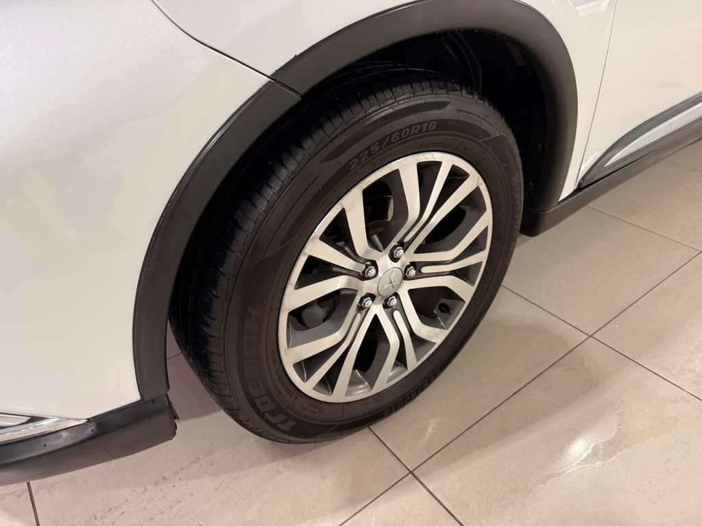 Outlander 2.0 16V CVT