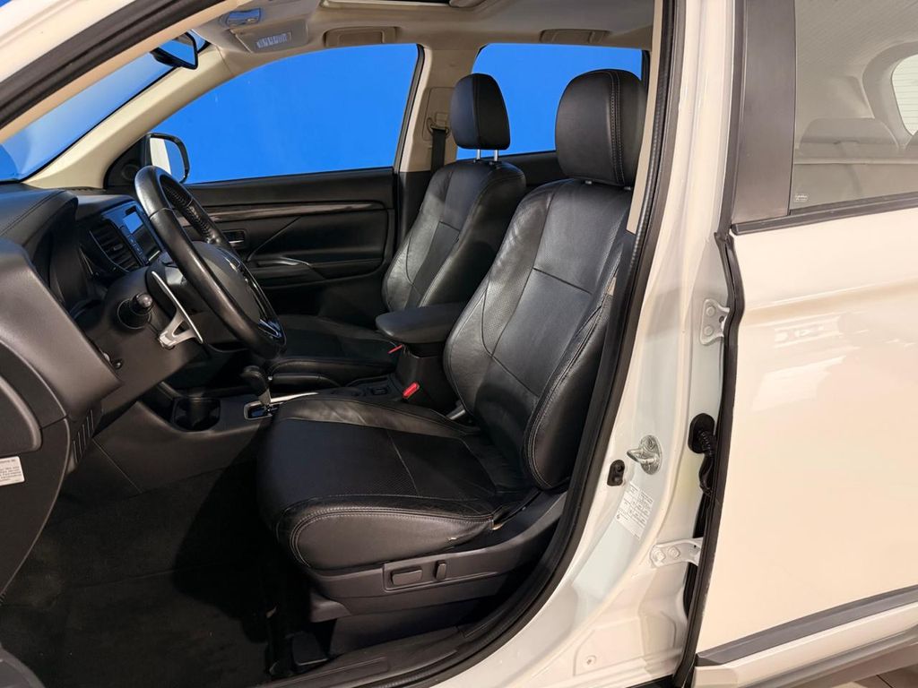 Outlander 2.0 16V CVT