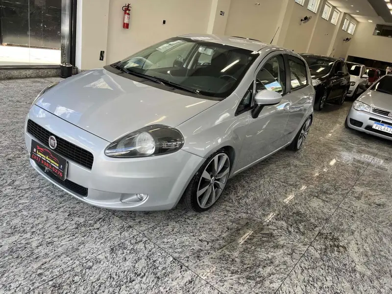 Fiat Punto Attractive 1.4 (Flex)