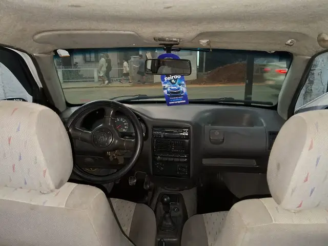 Carro Volkswagen Gol 1997 1.0 i