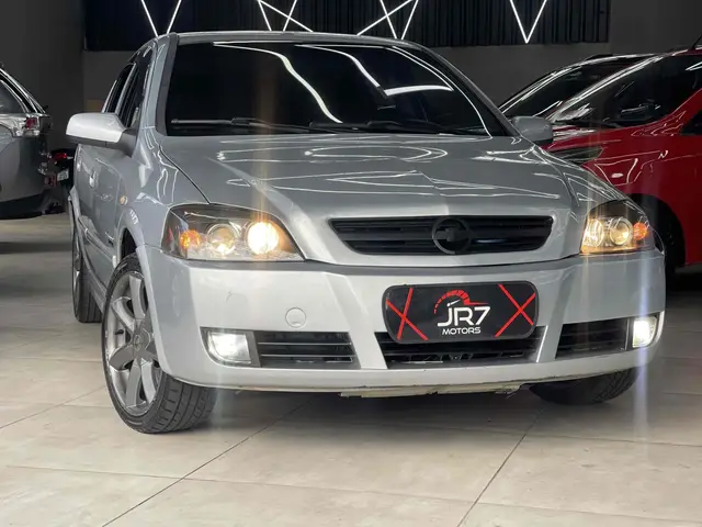 Carro Chevrolet Astra Sedan 2009 Advantage 2.0 (Flex)