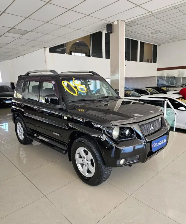 Carro Mitsubishi Pajero TR4 2008 2.0 16V