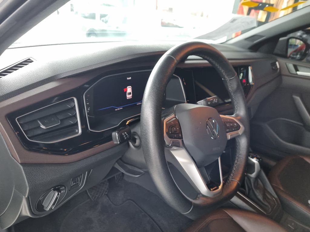 Virtus Highline 1.0 200 TSI
