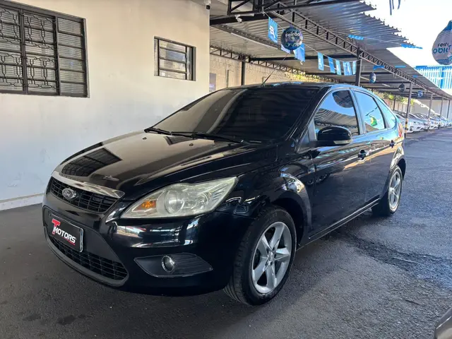 Carro Ford Focus Hatch 2010 GLX 1.6 8V (Flex)