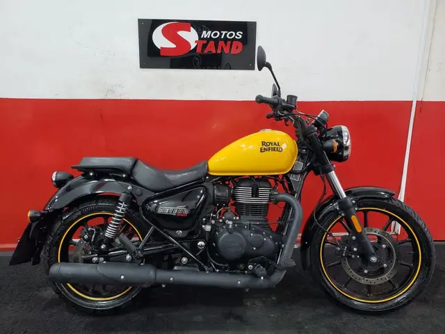 Carro Royal Enfield Meteor 350 2023 Fireball