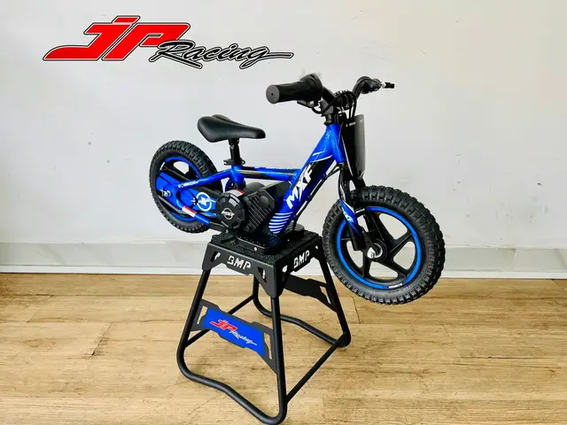 Moto MXF E-Biker 2025 12