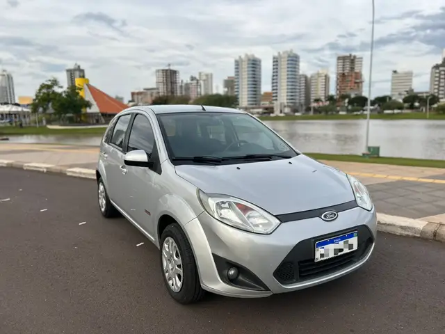 Carro Ford Fiesta Hatch 2013 1.6 (Flex)