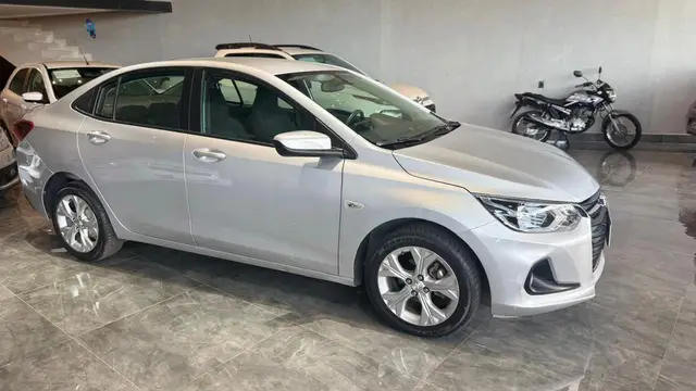 Carro Chevrolet Onix Plus 2023 LTZ 1.0 Turbo