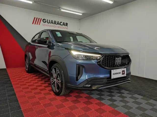 Carro Fiat Fastback 2025 Impetus T200 Hybrid