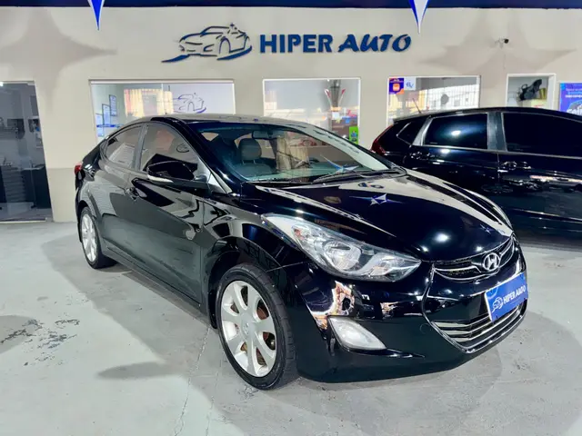 Carro Hyundai Elantra 2012 Sedan 1.8 GLS (aut)