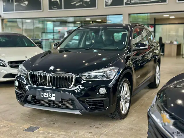 Carro BMW X1 2016 2.0 sDrive20i GP ActiveFlex