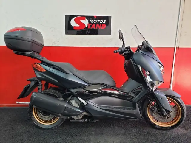 Carro Yamaha XMax 2023 ABS