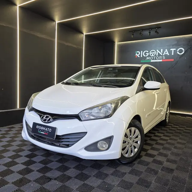 Carro Hyundai HB20S 2015 1.6 Comfort Plus (Flex)