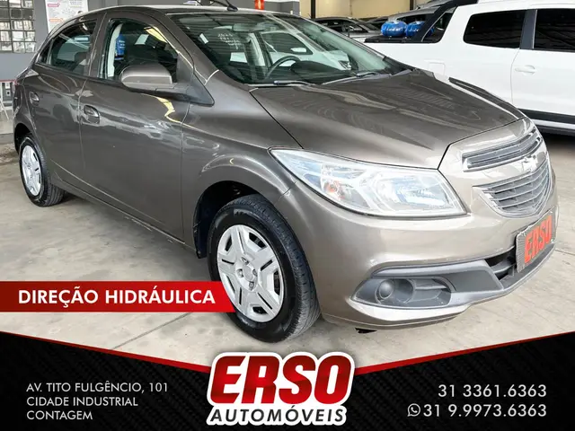 Carro Chevrolet Onix 2014 1.0 LT SPE/4