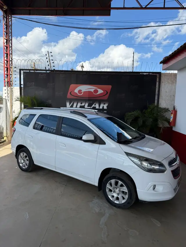 Carro Chevrolet Spin 2016 LTZ 7S 1.8 (Flex) (Aut)