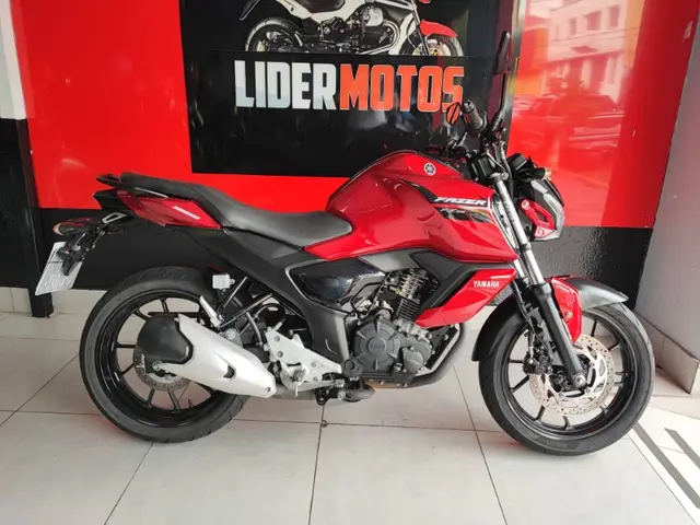 Moto Yamaha Fazer FZ15 2023 ABS
