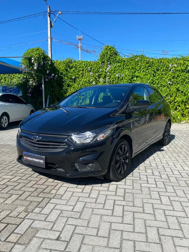 Carro Chevrolet Joy 2021 1.0 8V Black Edition (Flex)