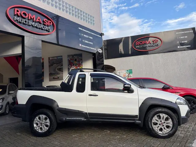 Carro Fiat Strada 2012 Adventure 1.8 16V (Flex) (Cabine Estendida)