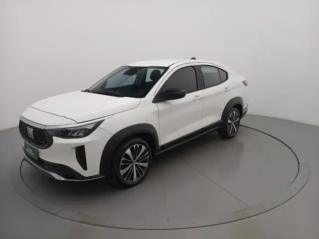 Carro Fiat Fastback 2024 Audace