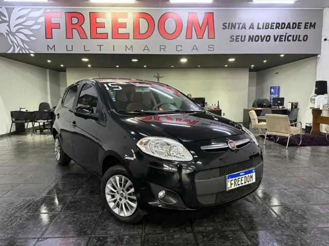 Carro Fiat Palio 2015 Attractive 1.4 Evo (Flex)