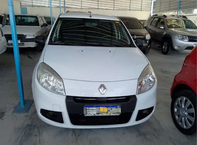 Carro Renault Sandero 2012 Authentique 1.0 16V (flex)