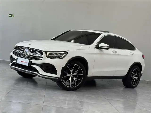 Carro Mercedes-Benz GLC 300  2022 Coupé 2.0 Turbo 4MATIC (Aut)
