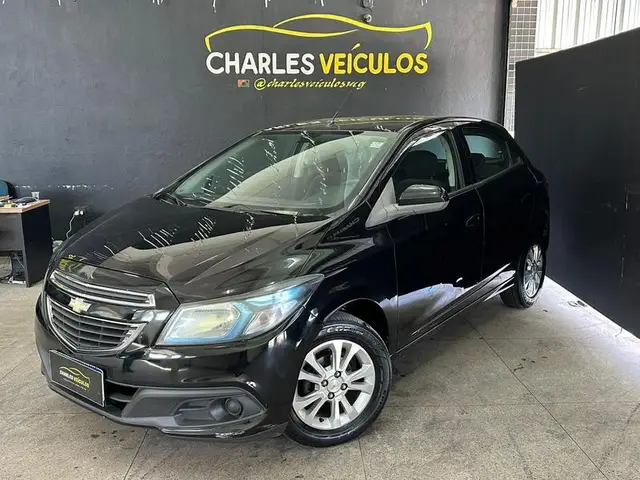 Carro Chevrolet Onix 2013 1.4 LT SPE/4