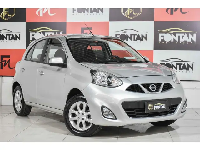 Carro Nissan March 2016 1.6 16V SV (Flex)