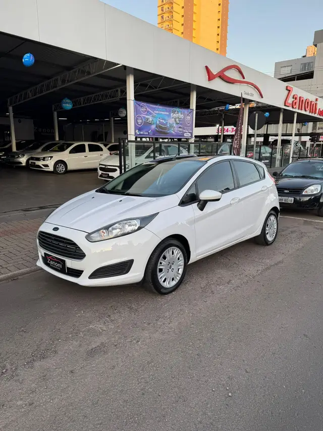 Carro Ford Fiesta Hatch 2014 1.6