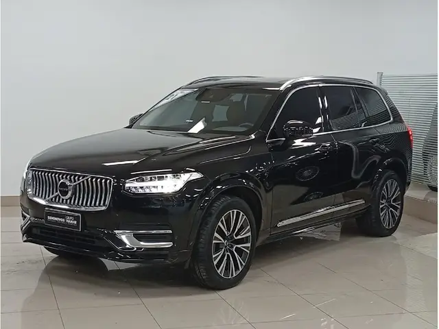 Carro Volvo XC90 2021 Momentum 2.0 T8 Hybrid AWD (Aut)