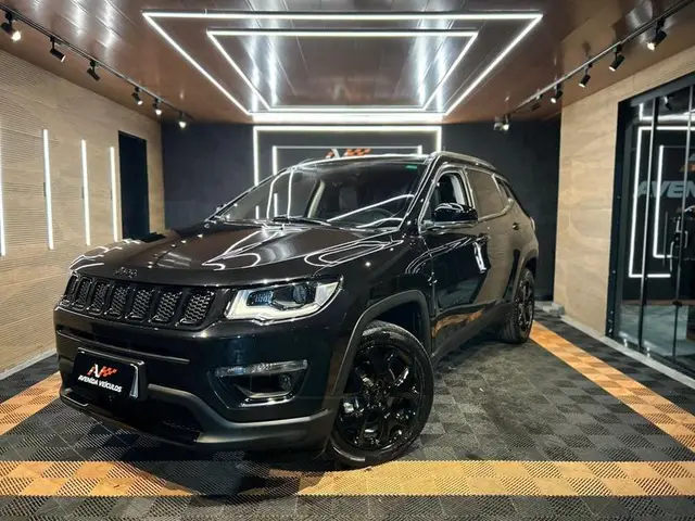 Carro Jeep Compass 2017 2.0 Limited (Aut) (Flex)