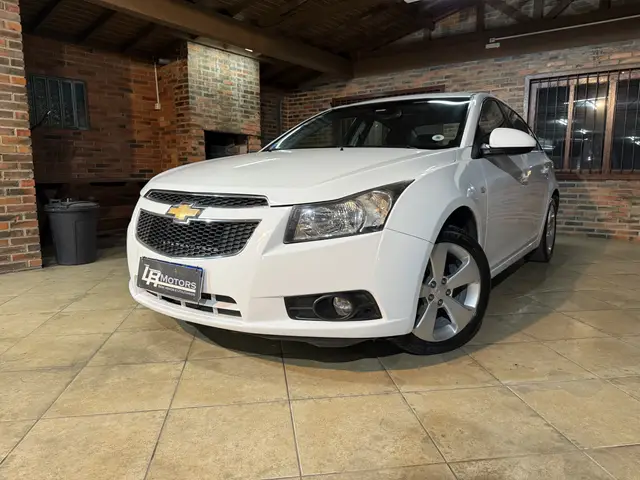 Carro Chevrolet Cruze 2012 LT 1.8 16V Ecotec (Flex)