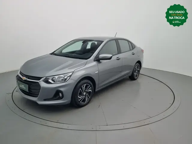 Carro Chevrolet Onix Plus 2024 LT 1.0