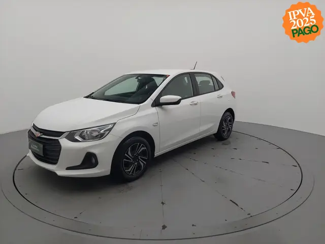 Carro Chevrolet Onix Plus 2024 LT 1.0