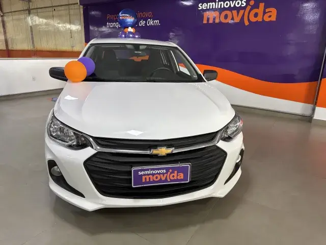 Carro Chevrolet Onix 2024 1.0