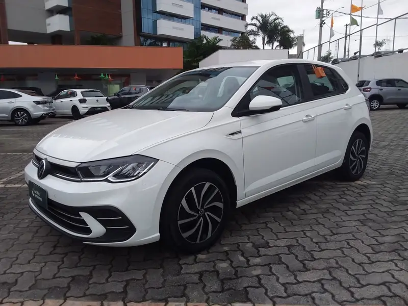 Volkswagen Polo Highline (Aut) (Flex)