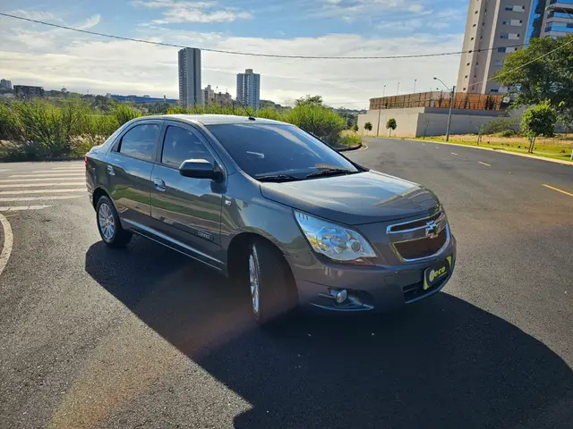Carro Chevrolet Cobalt 2013 LTZ 1.4 8V (Flex)