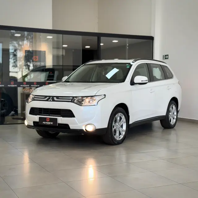 Carro Mitsubishi Outlander 2015 GT 4WD 3.0 V6 (Aut)