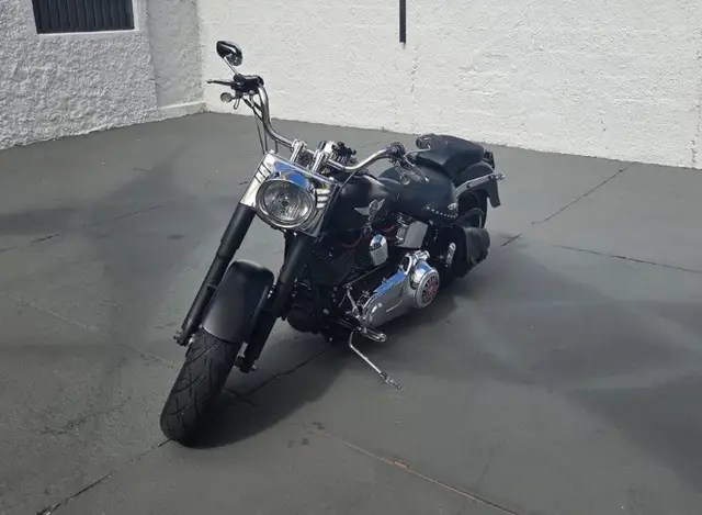 Moto Harley-Davidson Fat Boy FLSTF 2008 Fat Boy FLSTF