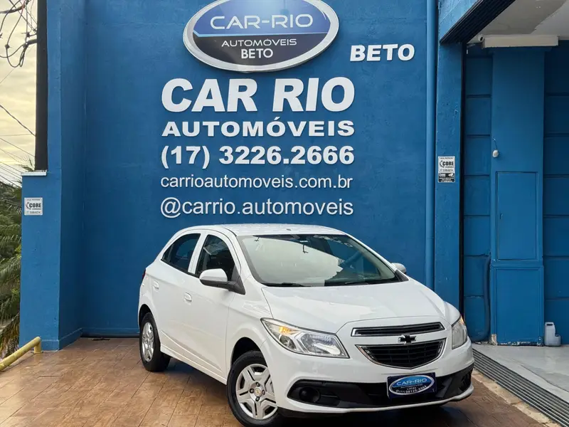 Chevrolet Onix 1.0 LT SPE/4