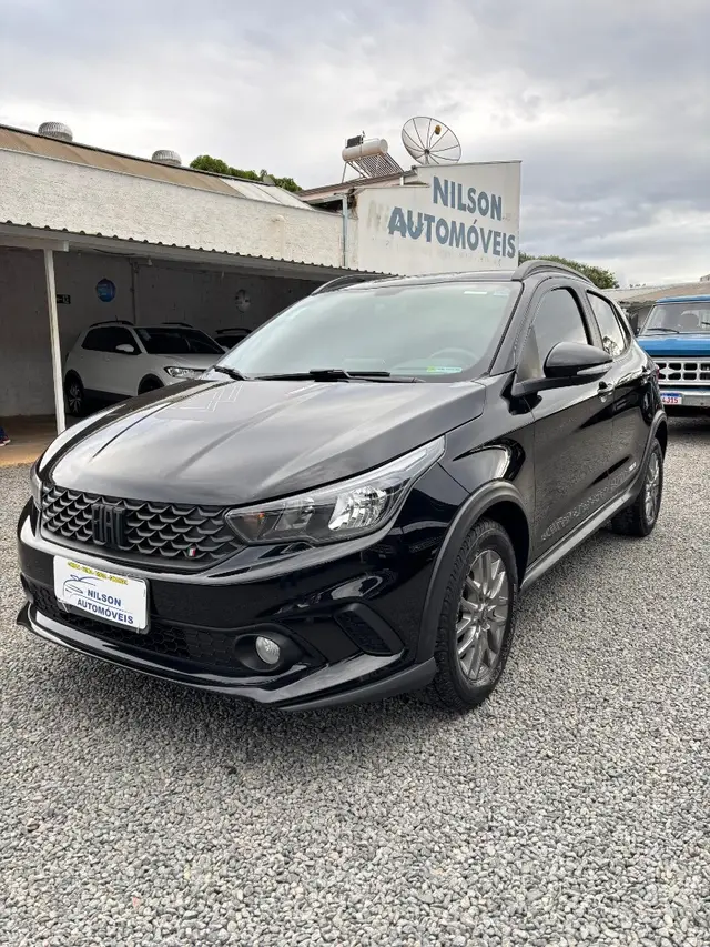 Carro Fiat Argo 2021 Trekking 1.3 (Flex)