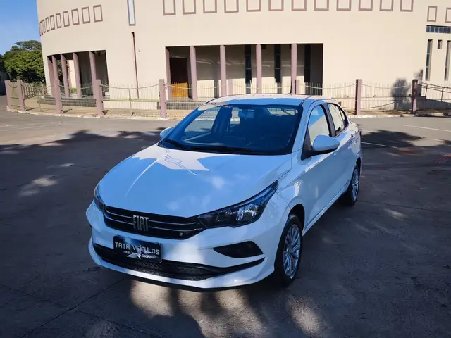 Carro Fiat Cronos 2024 Drive 1.0