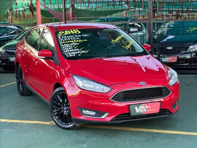 Carro Ford Focus Hatch 2018 SE 2.0 PowerShift
