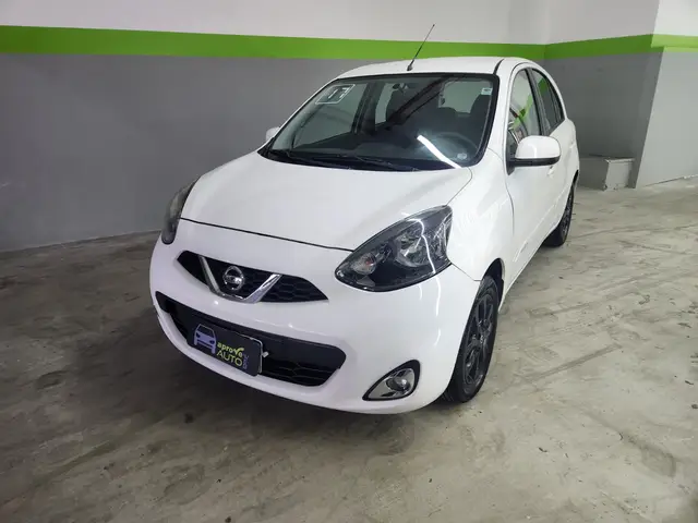 Carro Nissan March 2017 1.6 16V SV (Flex)