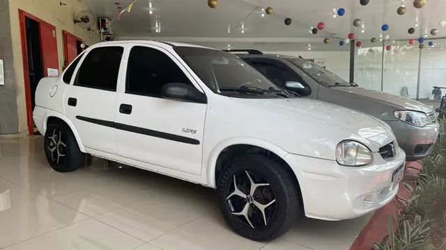 Carro Chevrolet Classic 2007 Corsa Sedan  Life 1.0 (Flex)